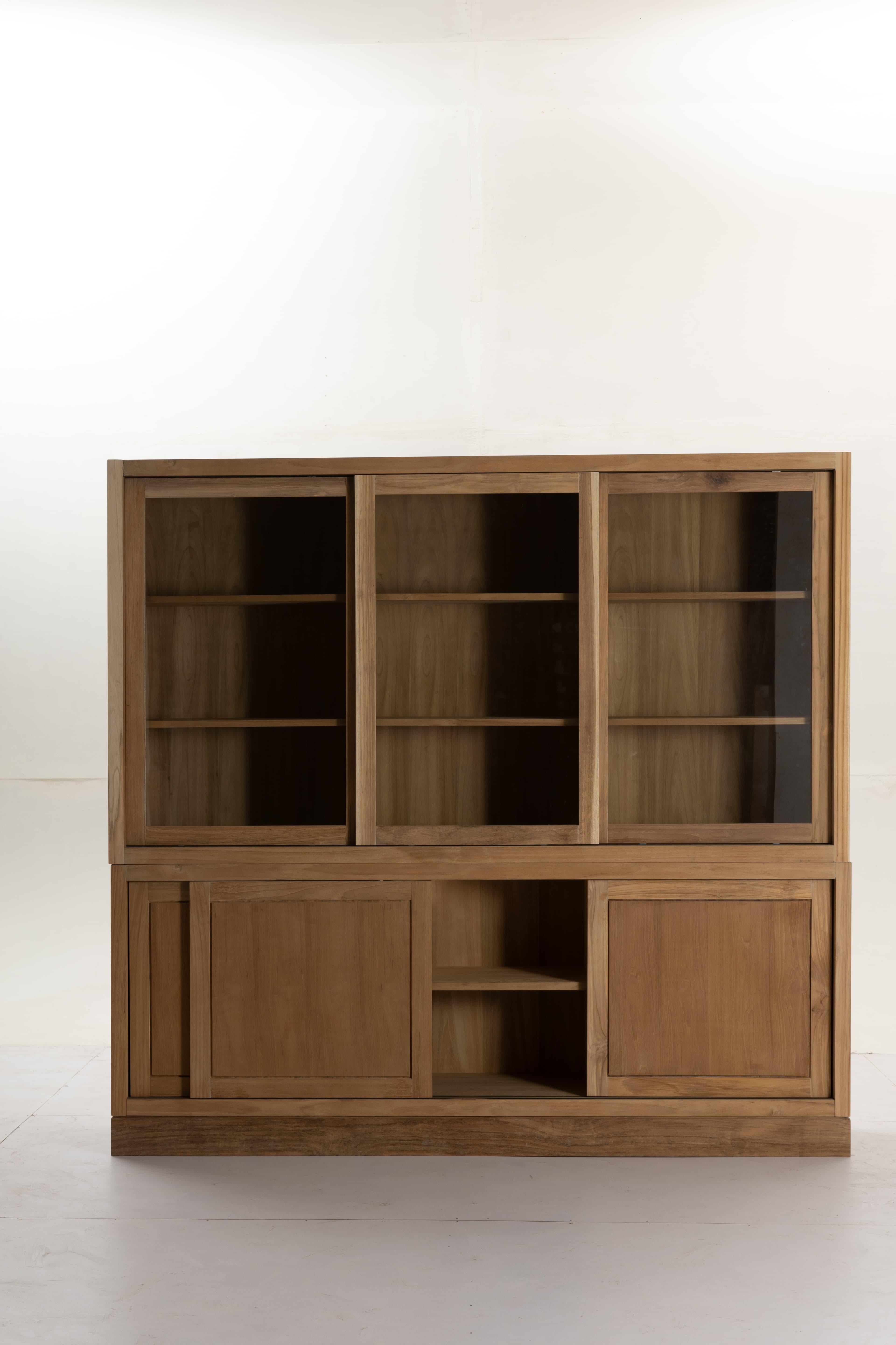 Gallery 176